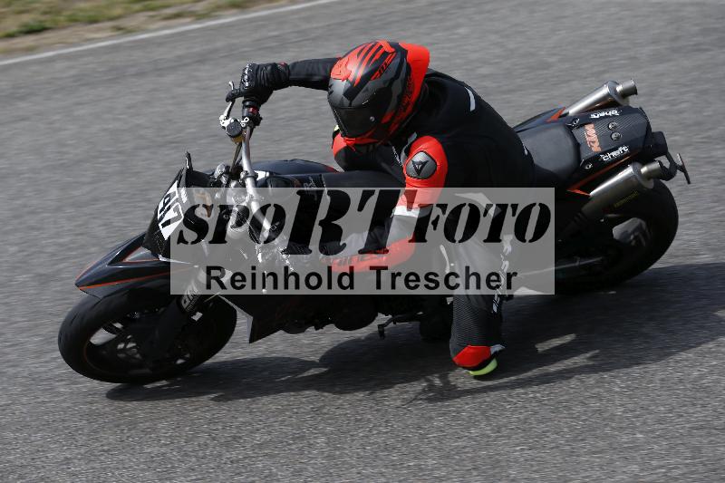 /10 20.04.2026  Pluess Moto Sport ADR/Freies Fahren/47